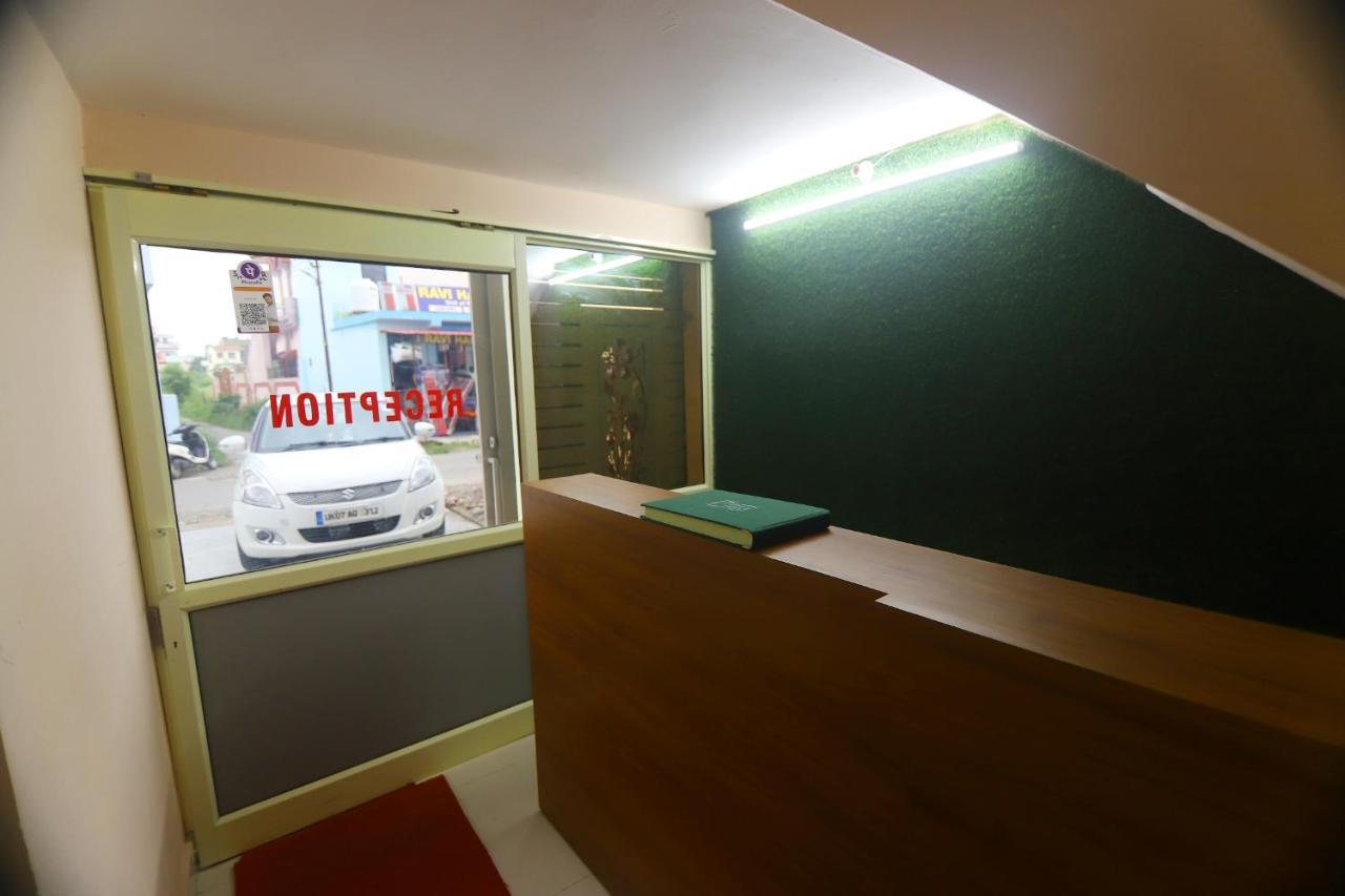 Hotel Comfort Inn Homestay Дехрадун Екстериор снимка